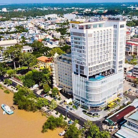 Diamond Stars Ben Tre Hotel Esterno foto The hotel in 2019