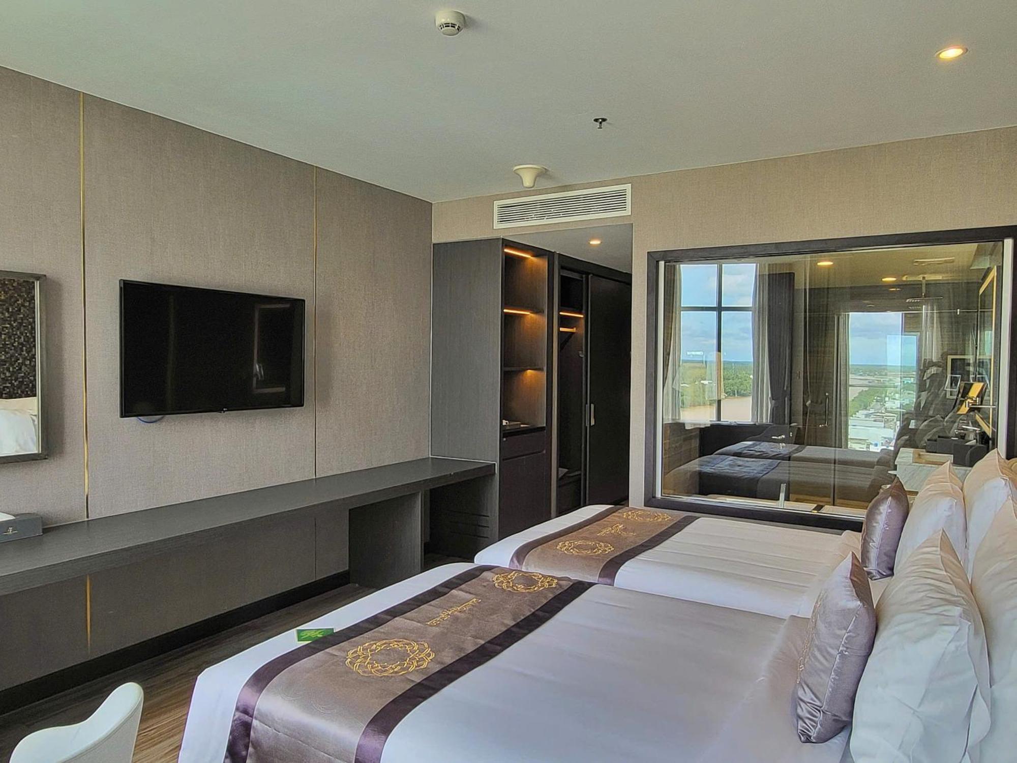 Diamond Stars Ben Tre Hotel Esterno foto Deluxe Room